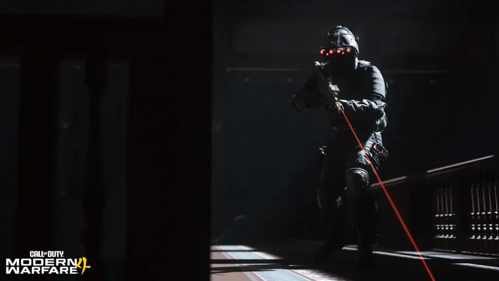 Ein Soldat mit Nachtsichtgerät und Laserzielhilfe in Modern Warfare 4