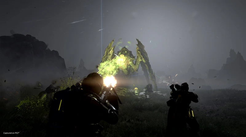 Helldivers 2: Бой с крупным противником в сумерках