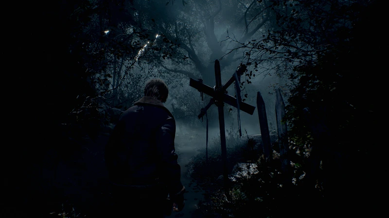 Leon auf einem Waldweg zwischen Kreuzen in Resident Evil 4