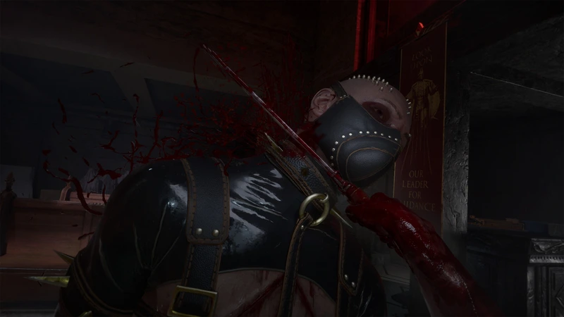 Clive Barker's Hellraiser: Revival: Оружие в руках Эйдана в Hellraiser: Revival