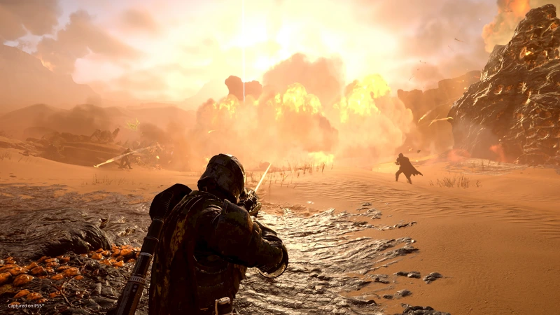 Helldivers 2: Стрельба по противникам в песчаном ущелье