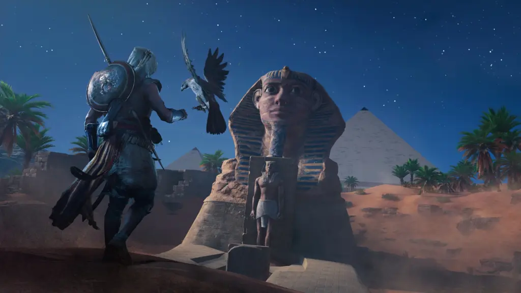 Assassin's Creed: Истоки: Персонаж у статуи ночью