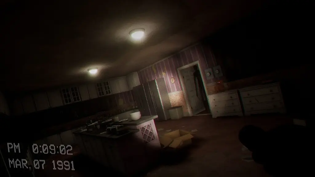 Escape the Backrooms: Тёмное помещение со стульями в Escape the Backrooms
