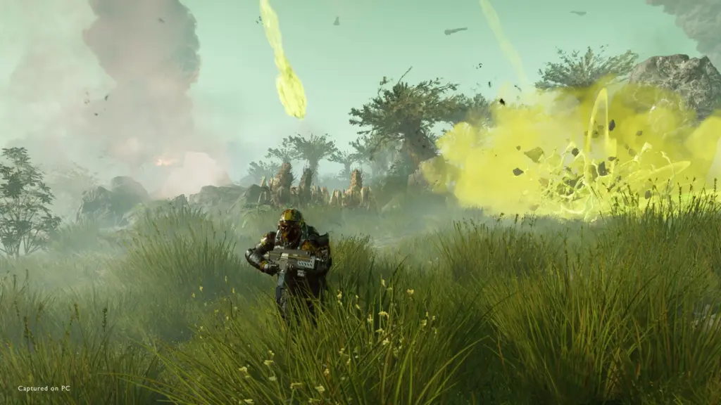 Helldivers 2: Боец уклоняется от атаки крупного противника